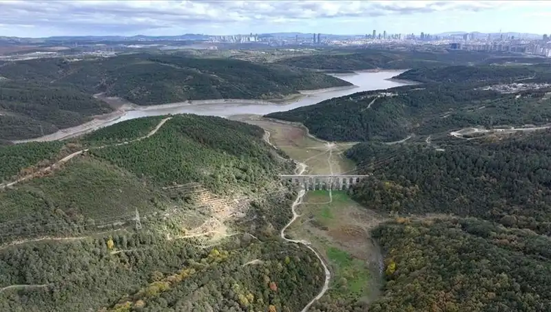 İstanbul'un Barajlarındaki Düşüş Tehlikesi: Yetkililer Uyarıyor