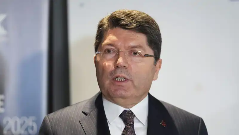 CHP'ye Kayyum Atanması İhtimali Üzerine Gergin Tartışmalar ve Soruşturma Başlatıldı