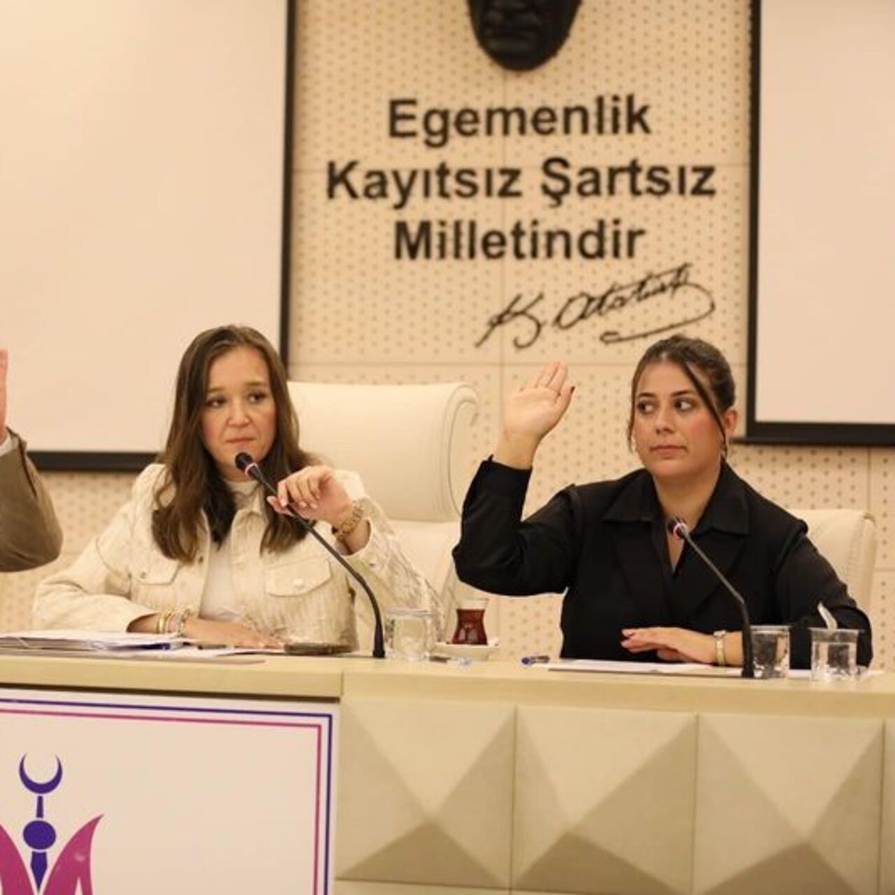 Şehzadeler ve Çeşme Kardeş İlçe Oldu: Kültürel ve Turistik İşbirliği Gelişecek