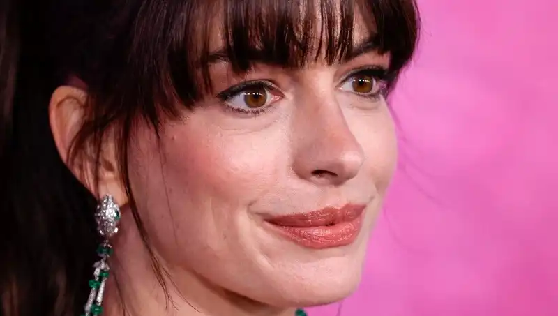 Hollywood'un Şok Edici Estetik Modası: Ölü İnsan Derisi Enjeksiyonları