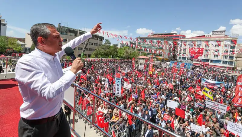 Özgür Özel’den Önemli Açıklama: Örgütün Silah Bırakmasına Tam Destek!