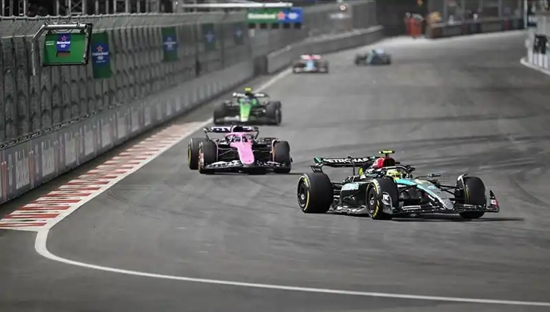 Formula 1'de 2024 Sezonu Başlıyor: Yeni Takvim ve Heyecan Verici Değişiklikler
