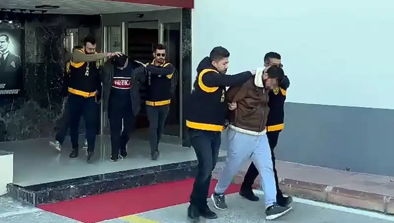 Silahlı Baskın: 2 Milyon Lira İsteyen İki Şüpheli Tutuklandı