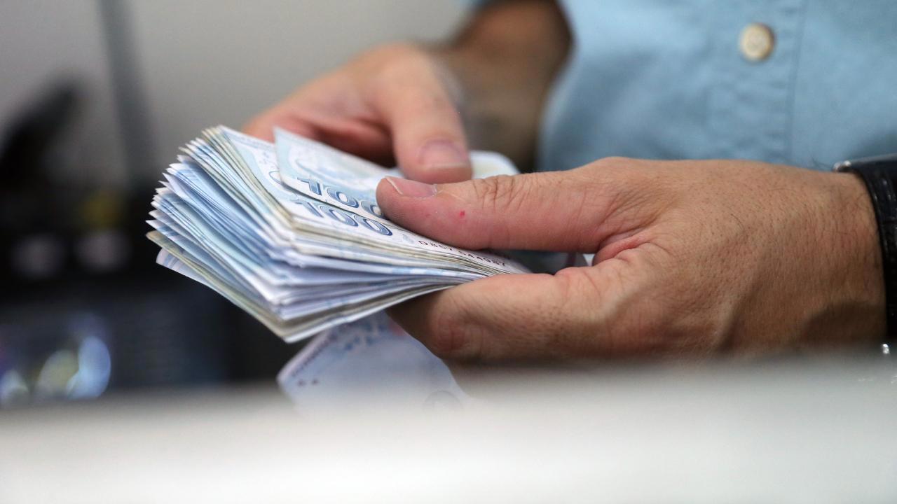 Emekli maaşlarına zam yapıldı: En düşük emekli aylığı 14 bin 469 liraya yükseltildi