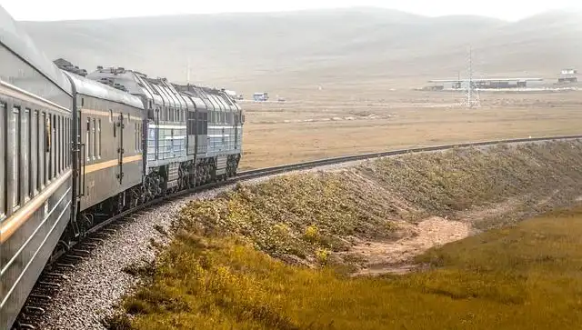 Pensilvanya'da Tren Faciası: Raylarda 3 Kişi Hayatını Kaybetti