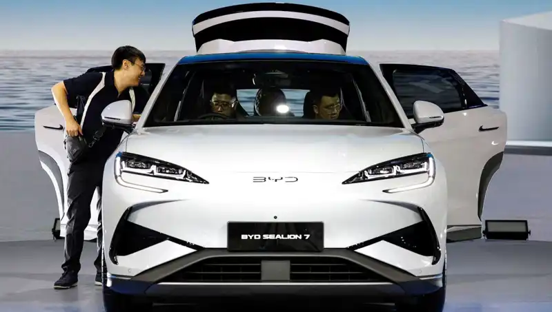 BYD, Tesla’yı Geride Bıraktı: Elektrikli Araç Satışları 100 Milyar Doları Aştı
