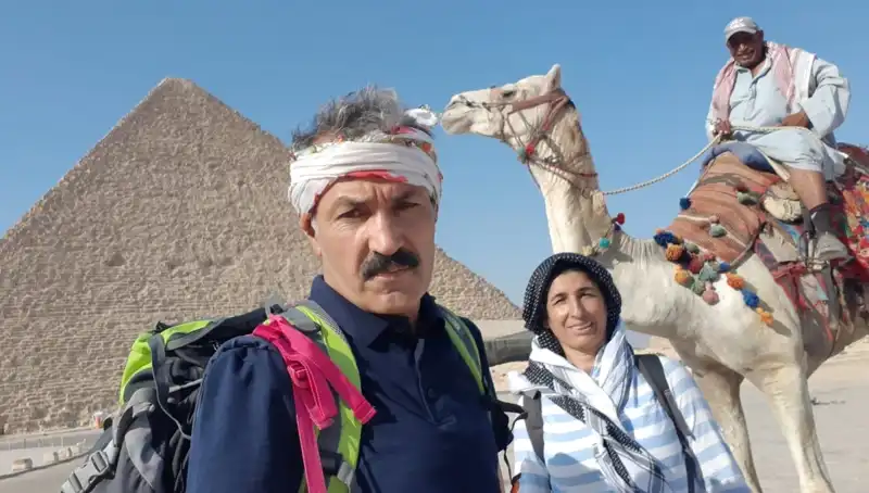 Şırnaklı Çift, İnek Masraflarıyla 6 Kıtada 40 Ülke Gezdi!