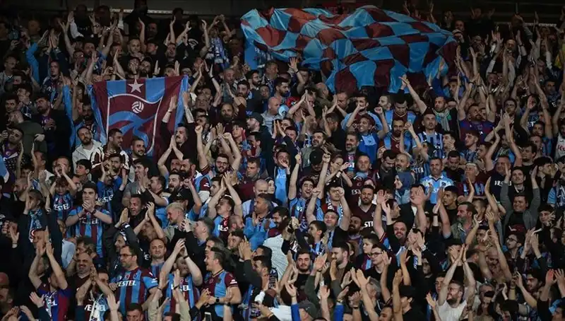 Trabzonspor-Galatasaray Maçı Biletleri Neden Bu Kadar Hızla Tükendi?