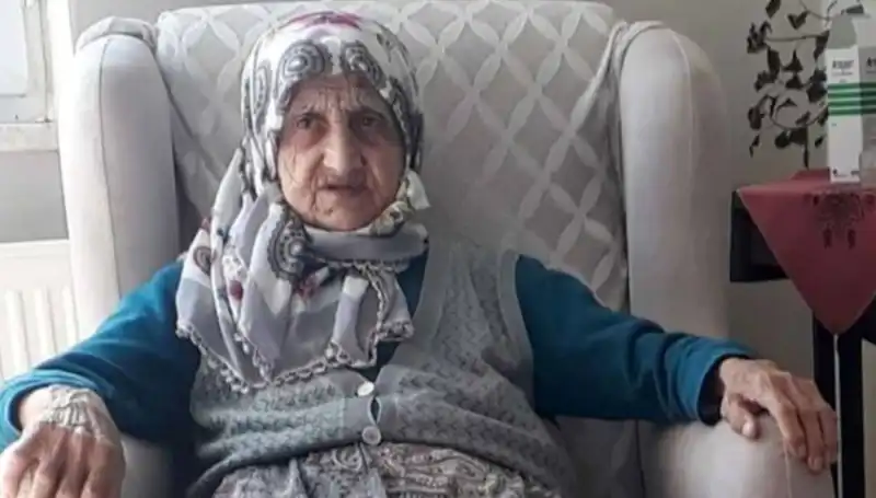 Otomobilin Çarptığı Yaşlı Kadın Hayatını Kaybetti: Olayın Detayları