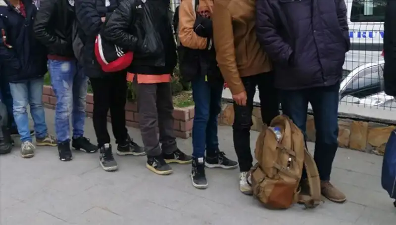 Edirne'de Yakalanan 10 Düzensiz Göçmen İçin Yeni Gelişmeler