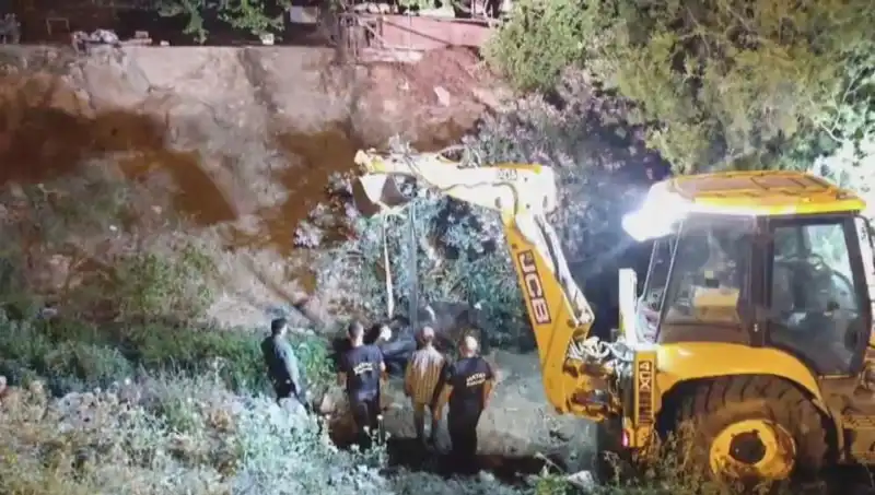 Hatay'da İnek İçin Gerçekleşen Duygusal Kurtarma Operasyonu